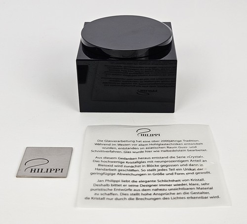 Philippi black glass crystal - black,